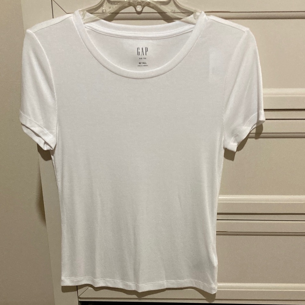 GAP Women's Classic White Rib Short Sleeve Tee in M (Tall)